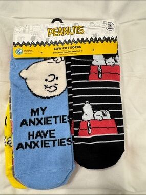 Peanuts Low Cut Socks - Light Blue, Black & Red Snoopy & Charlie Brown Pack